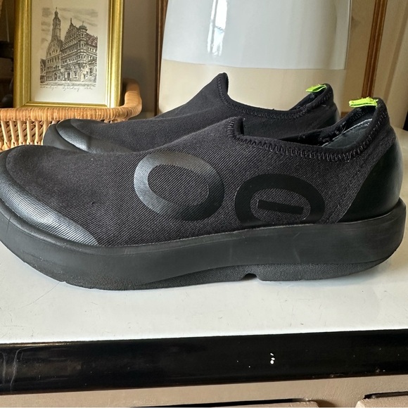 OOFOS Oomg Eezee Low Shor Black Mens 9 - Picture 9 of 9